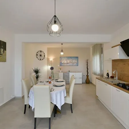 Natali With Private Pool * Galizana