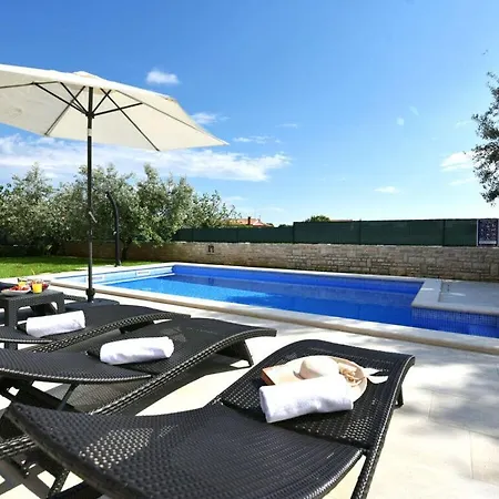 Natali With Private Pool *