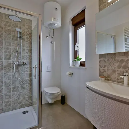 Vila Natali With Private Pool Galizana