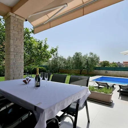 Natali With Private Pool *