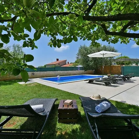 Natali With Private Pool * Galizana